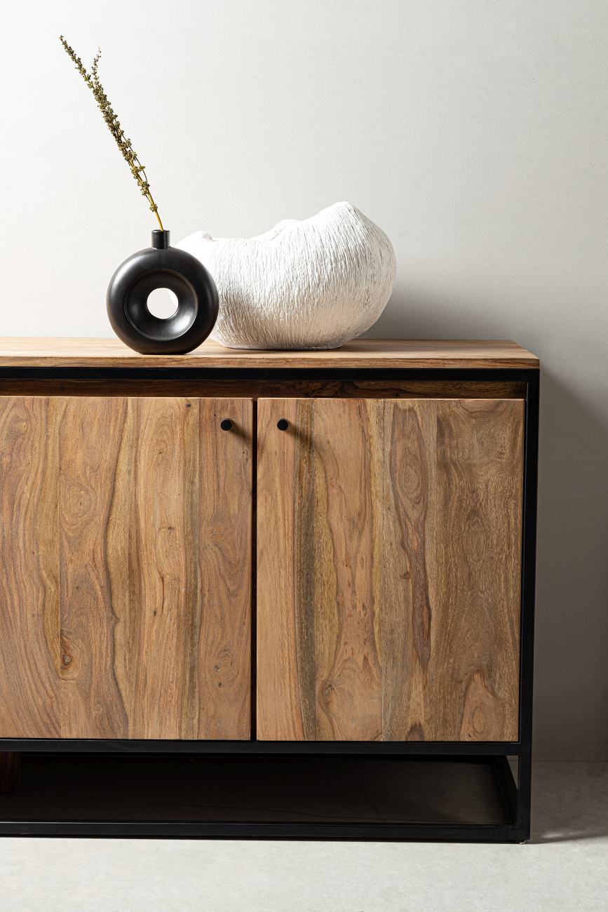 Sideboard Nartan aus Sheesham-Holz, 4 Türen