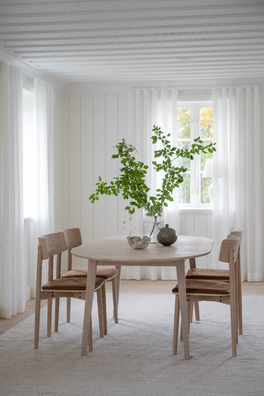 Esstisch Filippa Oval mit Auszug, 170/210cm, Eiche Weiß pigmentiert