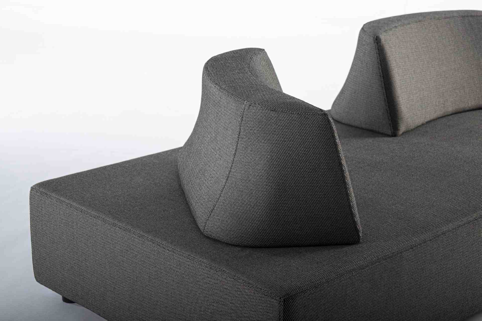 Gartenlounge Sofa Piper mit Kissen und verstellbarer Rückenlehne