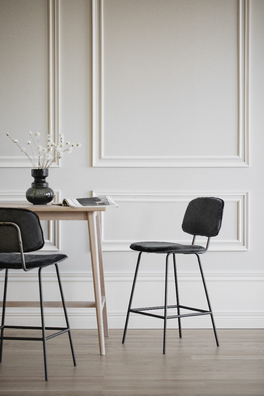 Barhocker Bryan, Samt Schwarz