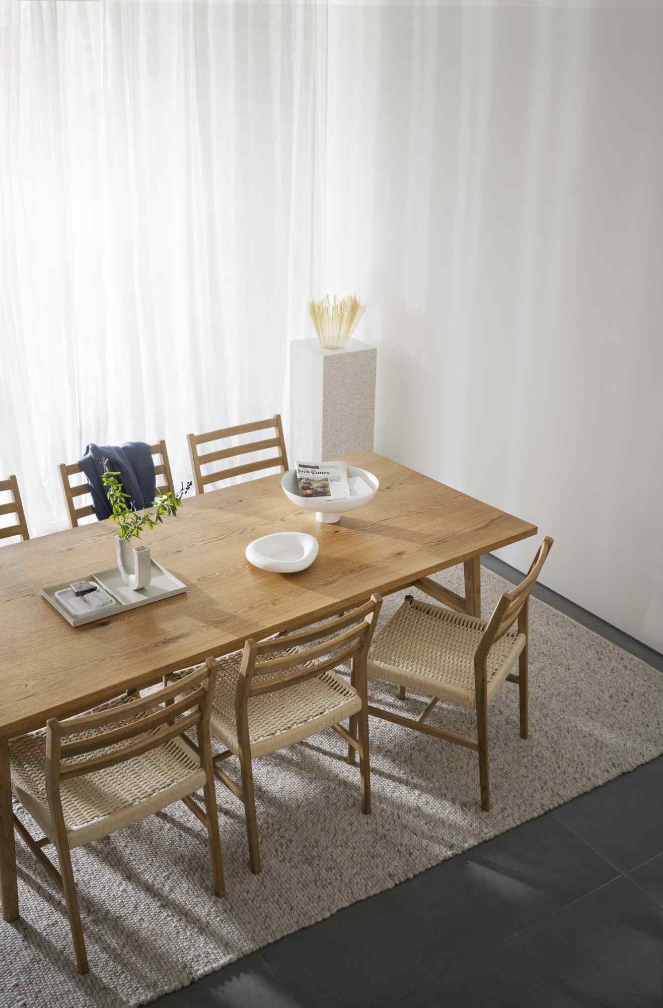 Stuhl Harlan 2er Set, Eiche Hell / Hellbeige passt perfekt in stilvolle Wohnräume.