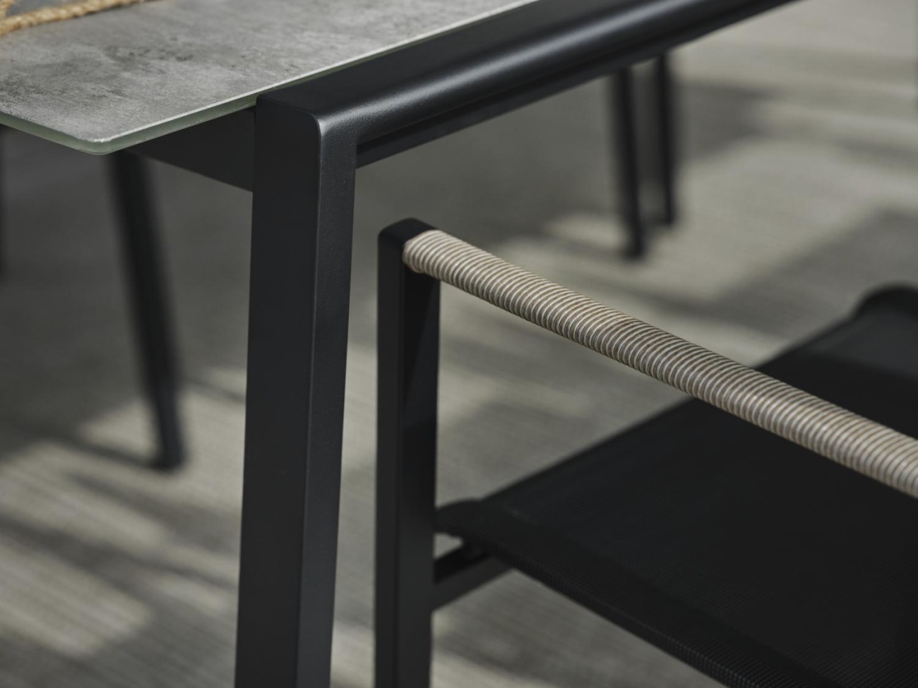 Gartenstuhl Lyra aus Metall, Schwarz