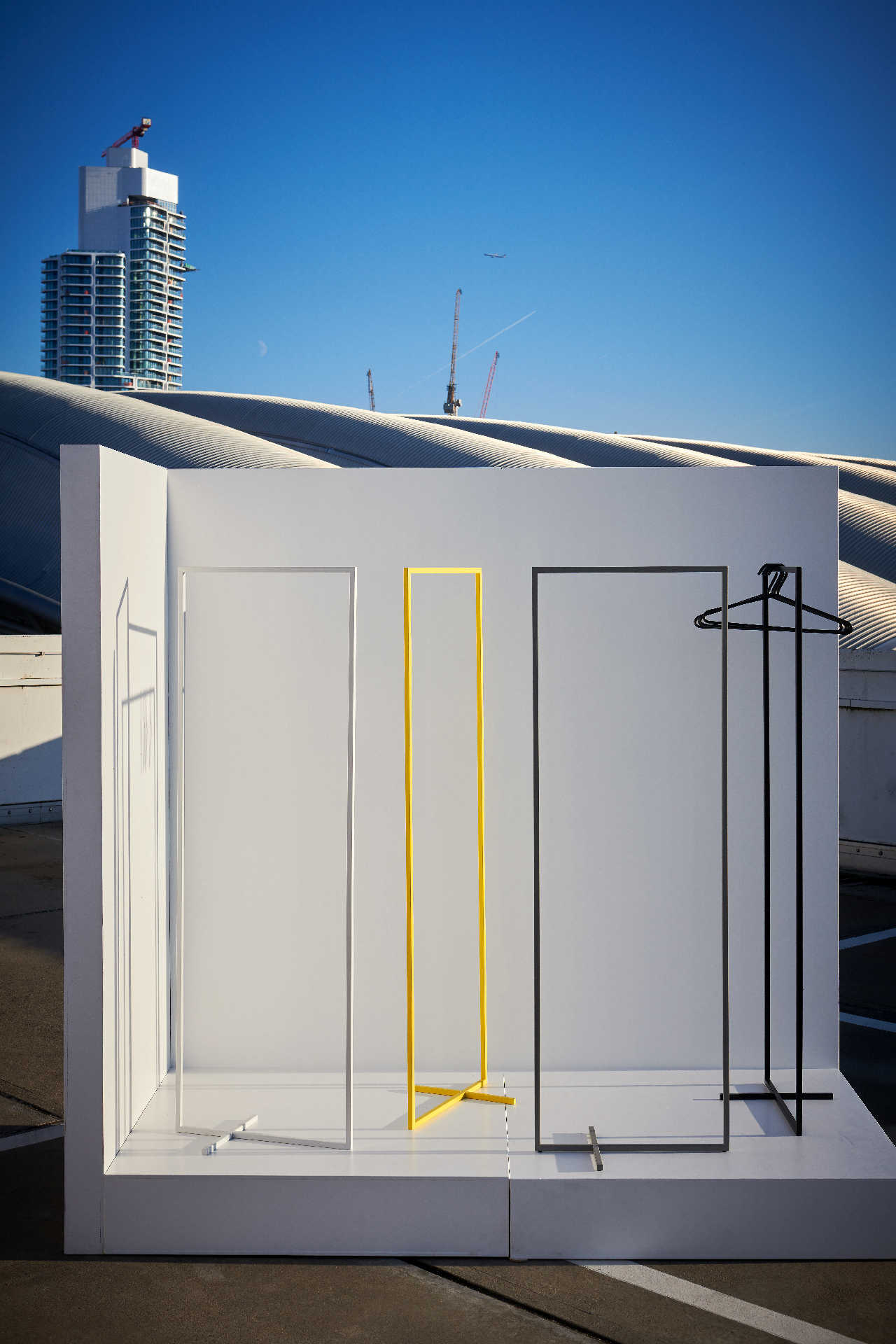 Garderobe Jonathan Weiss JanKurtz