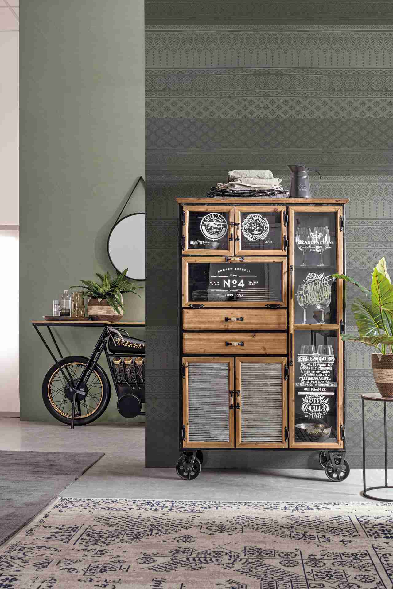 Highboard Liverpool aus Metall