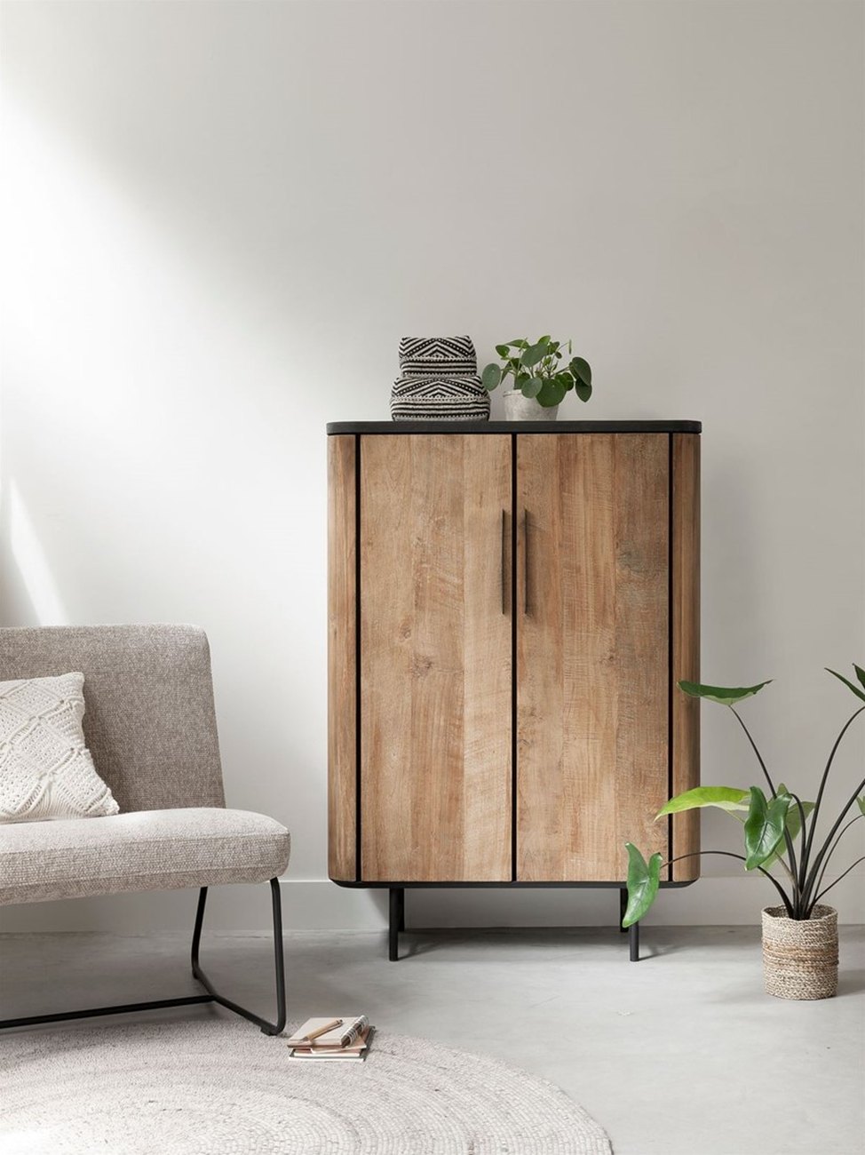 Highboard Soho aus recyceltem Teakholz, 90 cm