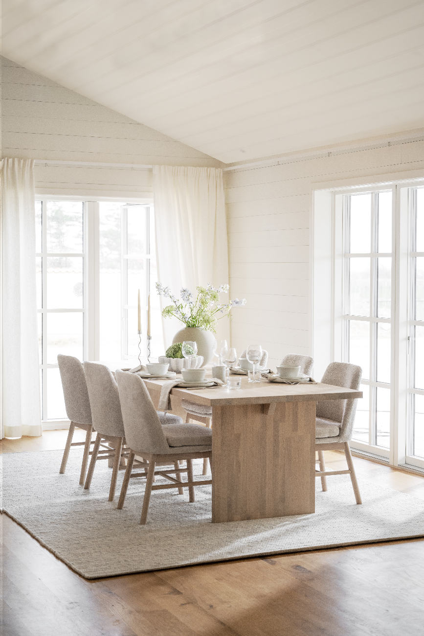 Stuhl Amesbury Beige, Gestell Eiche hell