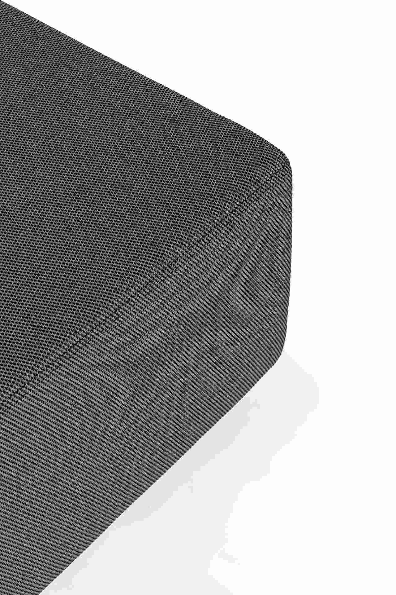 Gartenlounge Sofa Piper mit Kissen und verstellbarer Rückenlehne