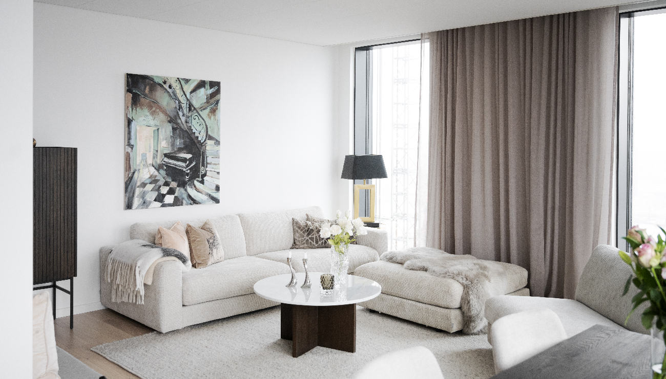 Edles Möbelstück: Couchtisch Brooksville, Marmor Rund 90cm, Weiß / Braun für stilvolle Einrichtung.