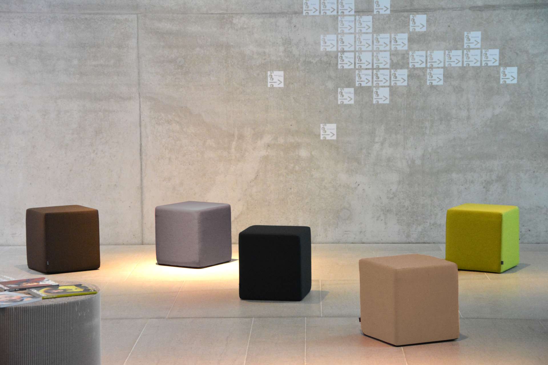 Pouf Sitting, Braun