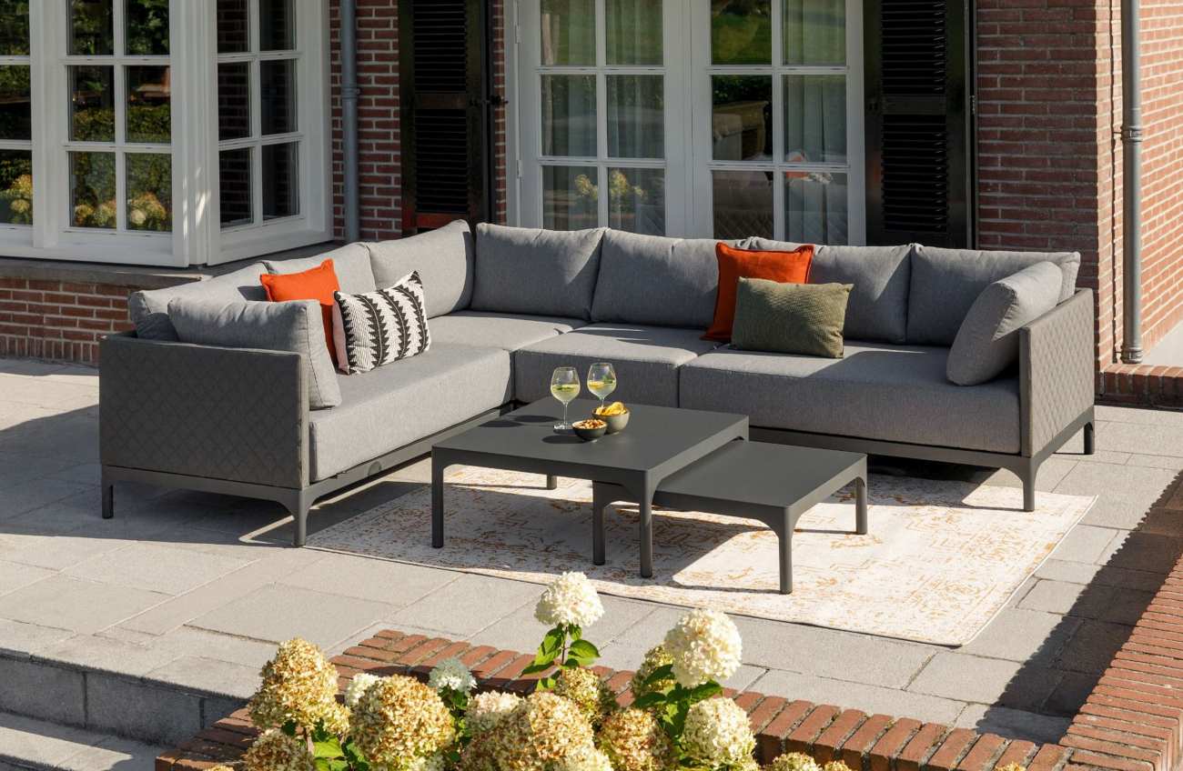 Gartenecksofa Domino mit Kissen