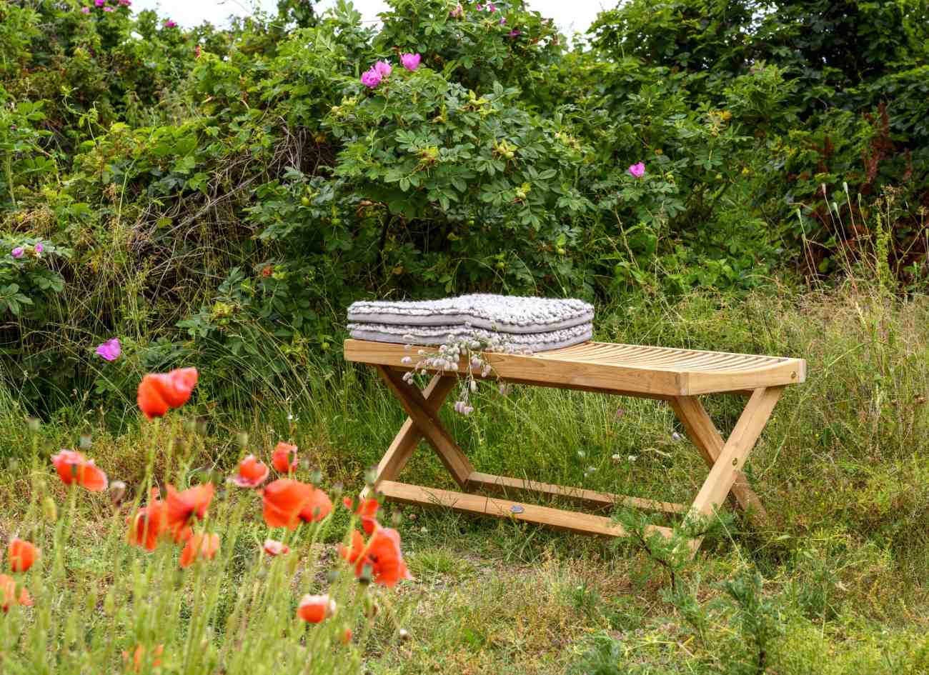 Gartenbank Turin aus Teakholz, ohne Rückenlehne